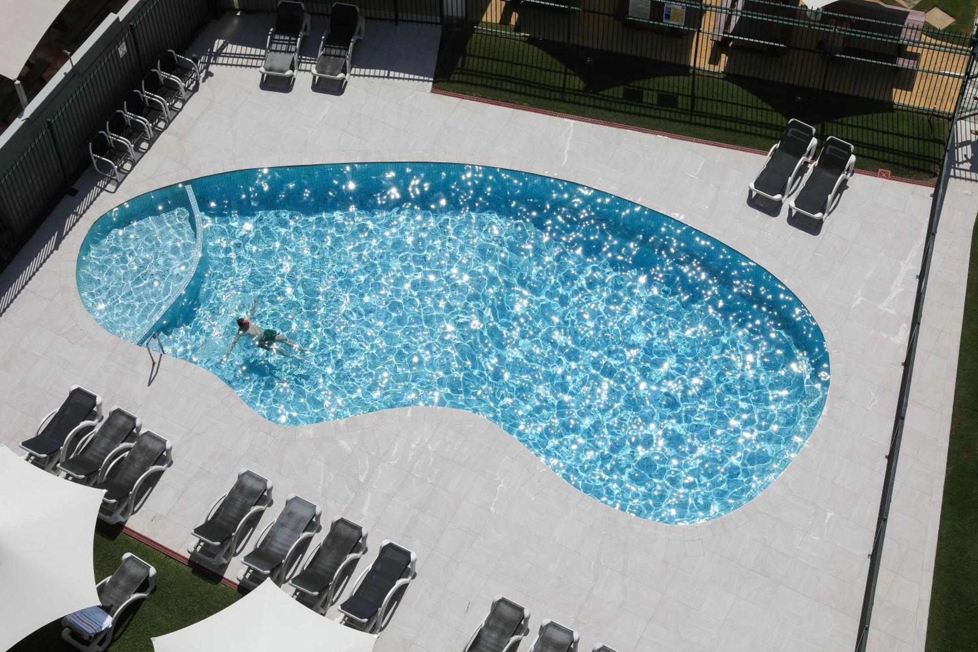 The Breakers Aparthotel Gold Coast Exterior photo