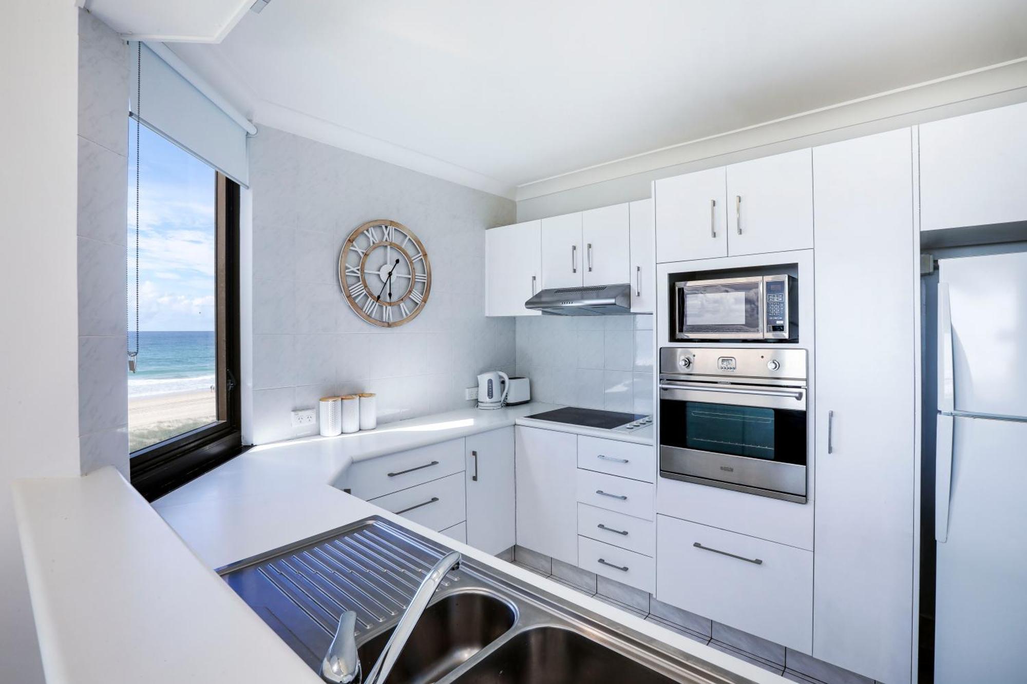 The Breakers Aparthotel Gold Coast Exterior photo